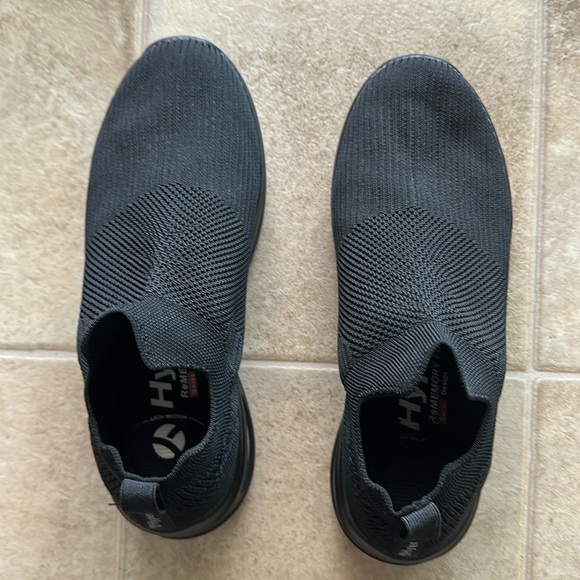 Black mesh Hyper Arch Motion shoes. Size 37, 6-6.5 - Picture 1 of 6
